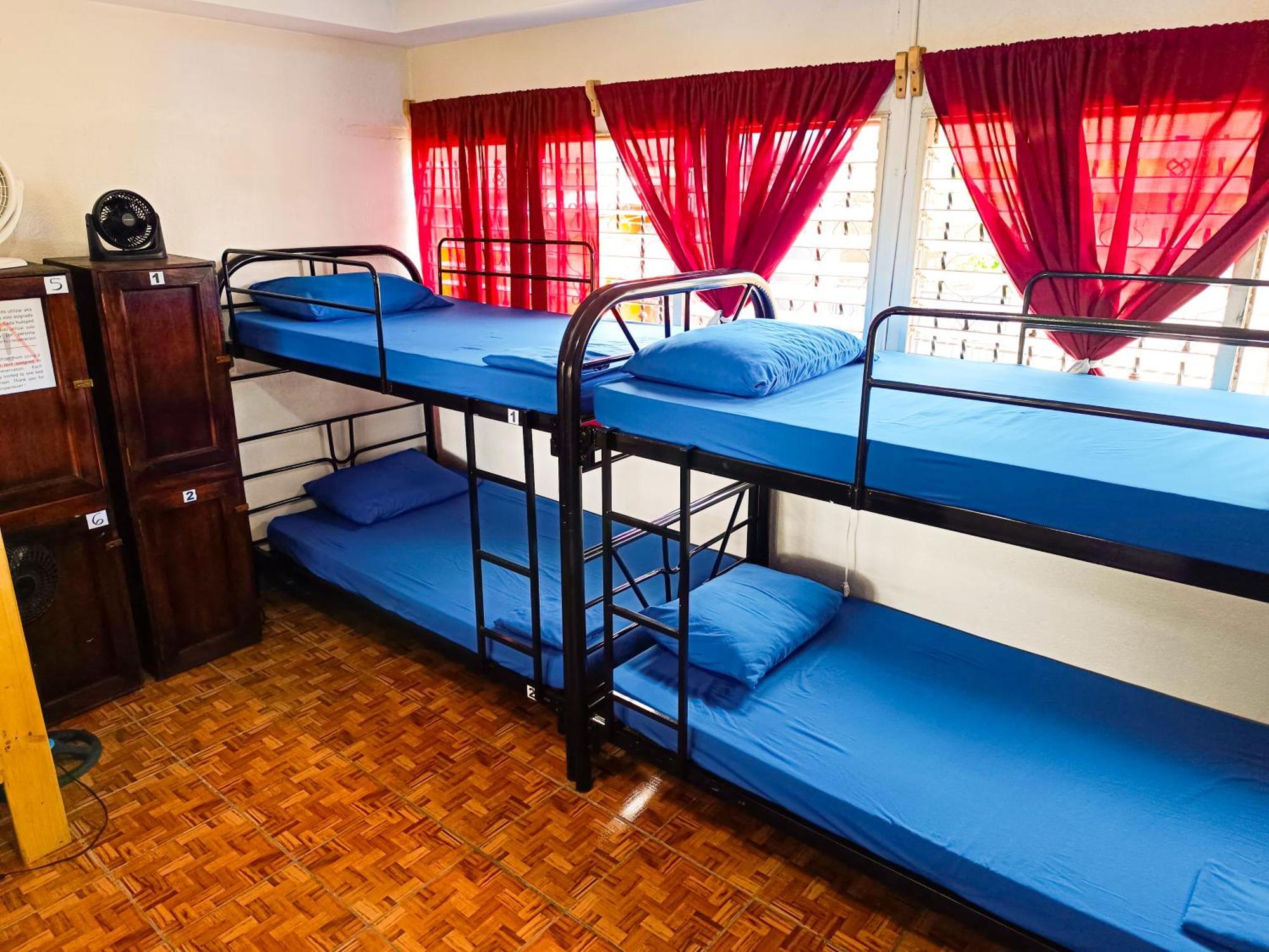 Hostal El Rio León Eksteriør billede